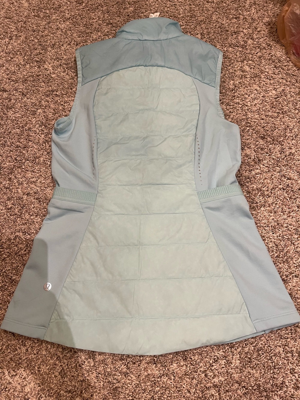 Lululemon Sea Frost Down for It All Vest Size 4 - Picture 6 of 9